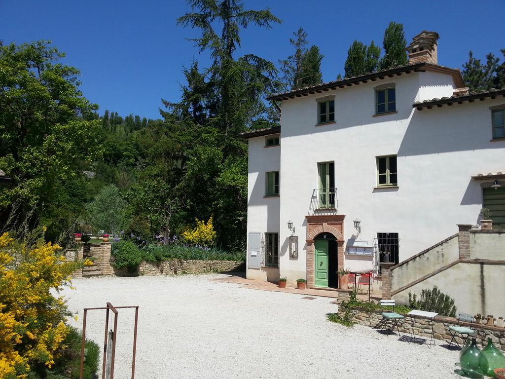 Gasthaus L'Ariete Montone  Exterior foto
