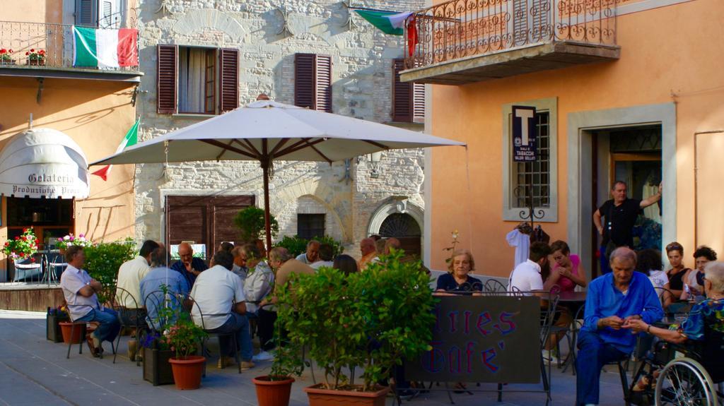 Gasthaus L'Ariete Montone  Exterior foto